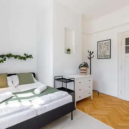 Apartment Historic Charm In Bratislava