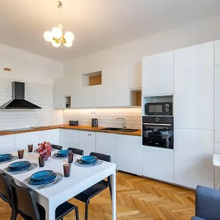 Historic Charm In Apartment Bratislava