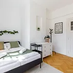 Appartamento Historic Charm In Bratislava