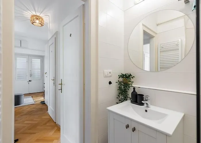 Appartement Historic Charm In Bratislava